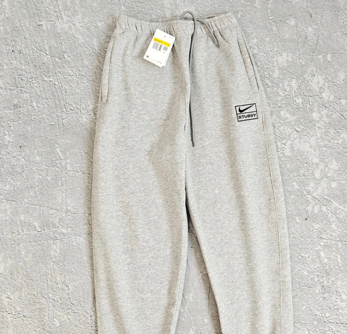 ENSEMBLE NIKE STUDIO